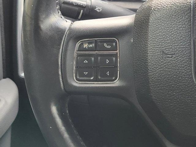 RAM 1500 SLT Crew Cab SWB 2WD 2016