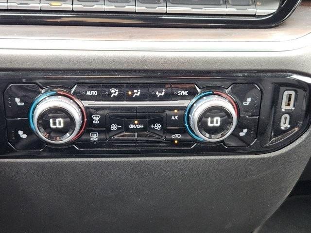 GMC Sierra 1500 SLT Crew Cab 2WD 2026