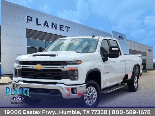 Chevrolet Silverado 2500HD LT Crew Cab Long Box 4WD 2025