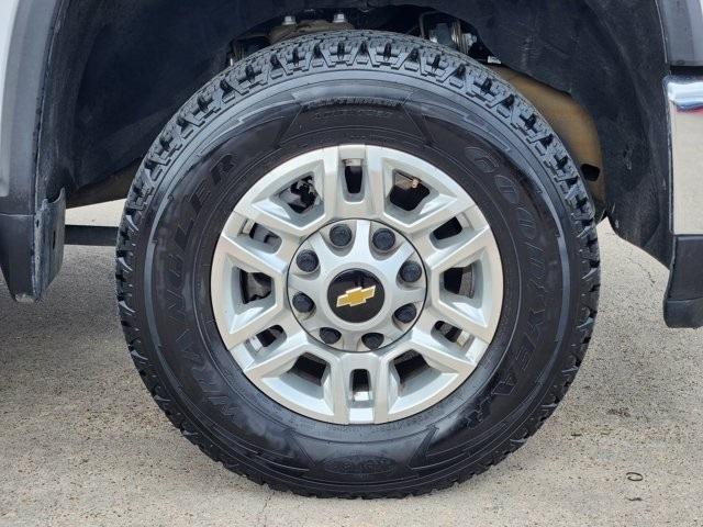 Chevrolet Silverado 2500HD LT Crew Cab Long Box 4WD 2025