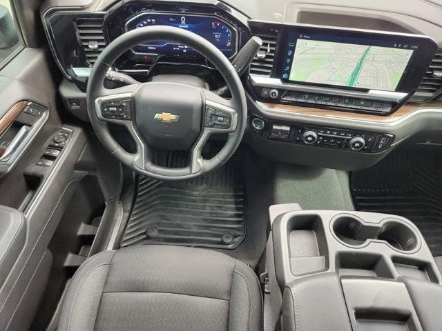 Chevrolet Silverado 2500HD LT Crew Cab Long Box 4WD 2025