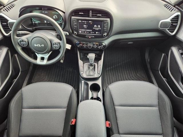 Kia Soul LX CVT 2023