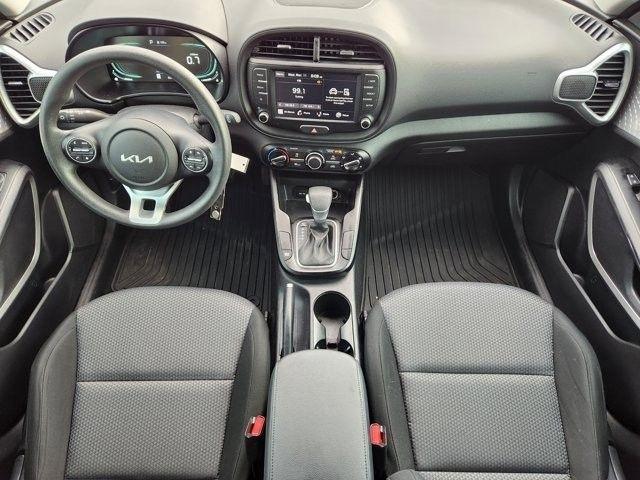 Kia Soul LX CVT 2023