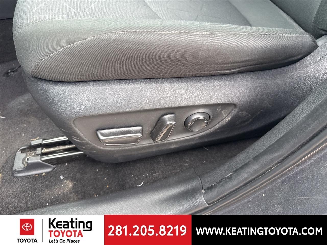 Toyota RAV4 XLE AWD 2024