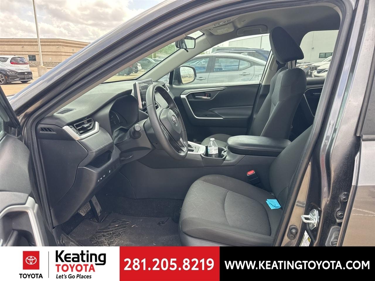 Toyota RAV4 XLE AWD 2024