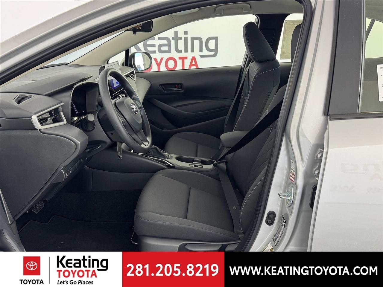 Toyota Corolla Hybrid LE 2026