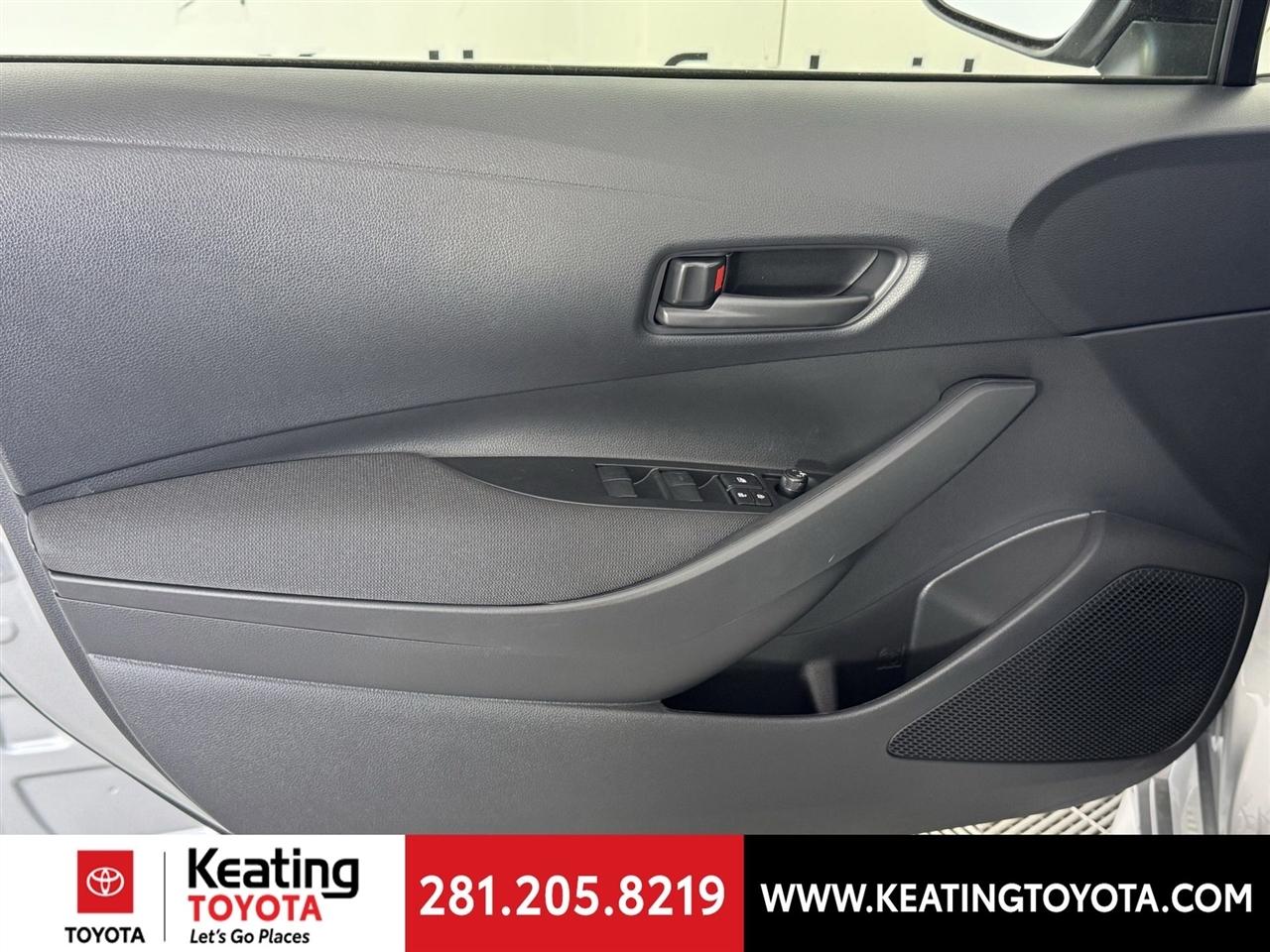 Toyota Corolla Hybrid LE 2026