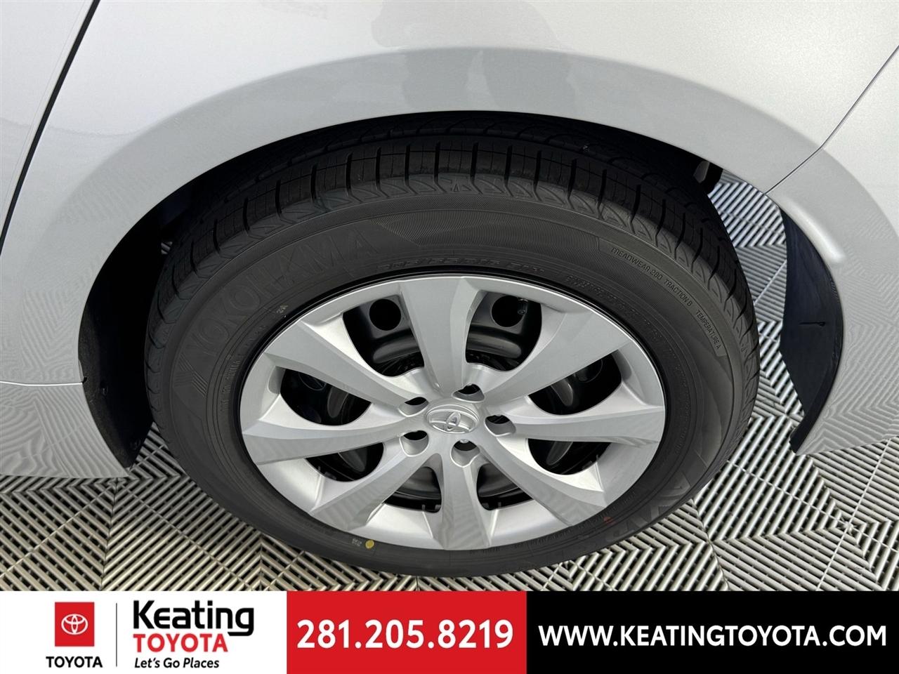 Toyota Corolla Hybrid LE 2026