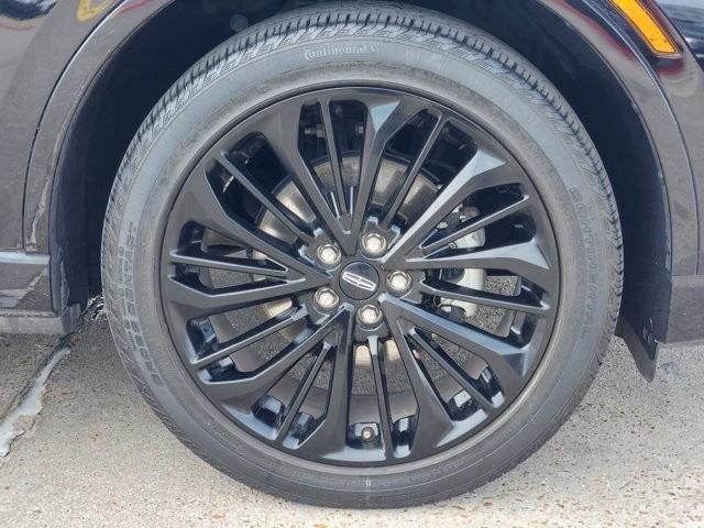 Lincoln Corsair Base 2023