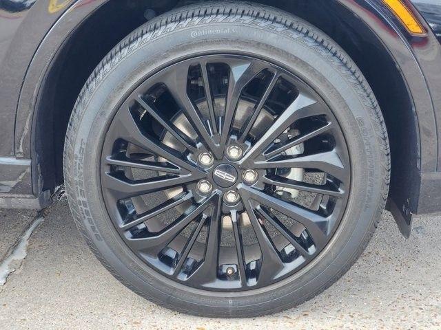 Lincoln Corsair Base 2023