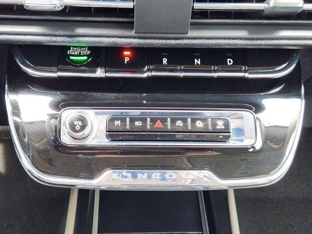 Lincoln Corsair Base 2023