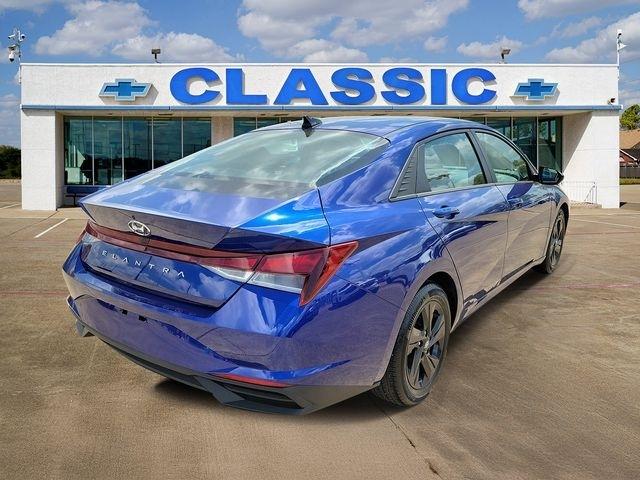 Hyundai Elantra SEL 2022