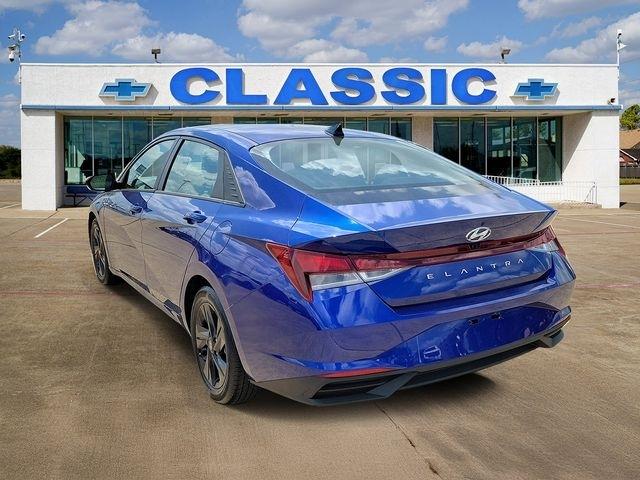 Hyundai Elantra SEL 2022