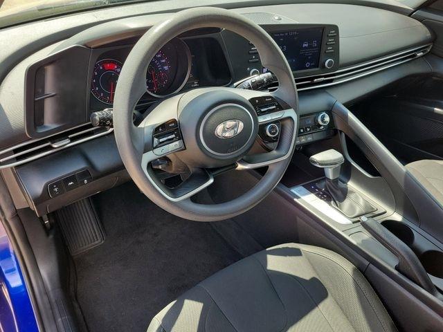 Hyundai Elantra SEL 2022