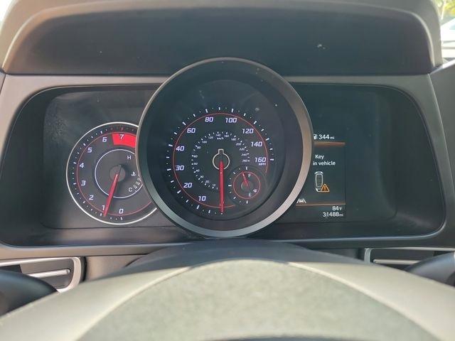 Hyundai Elantra SEL 2022