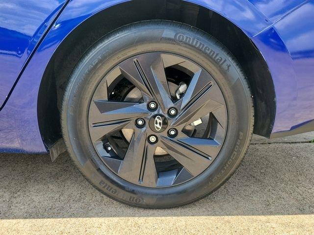 Hyundai Elantra SEL 2022