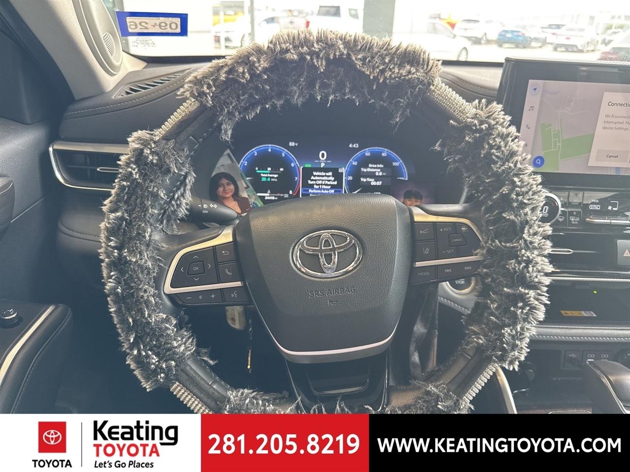 Toyota Highlander XLE 2024