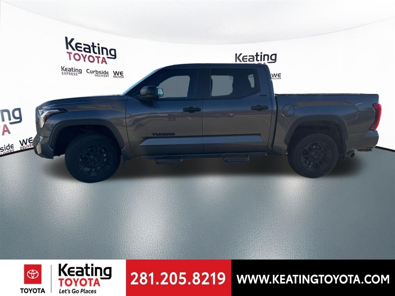 Toyota Tundra SR5 CrewMax 4WD 2025