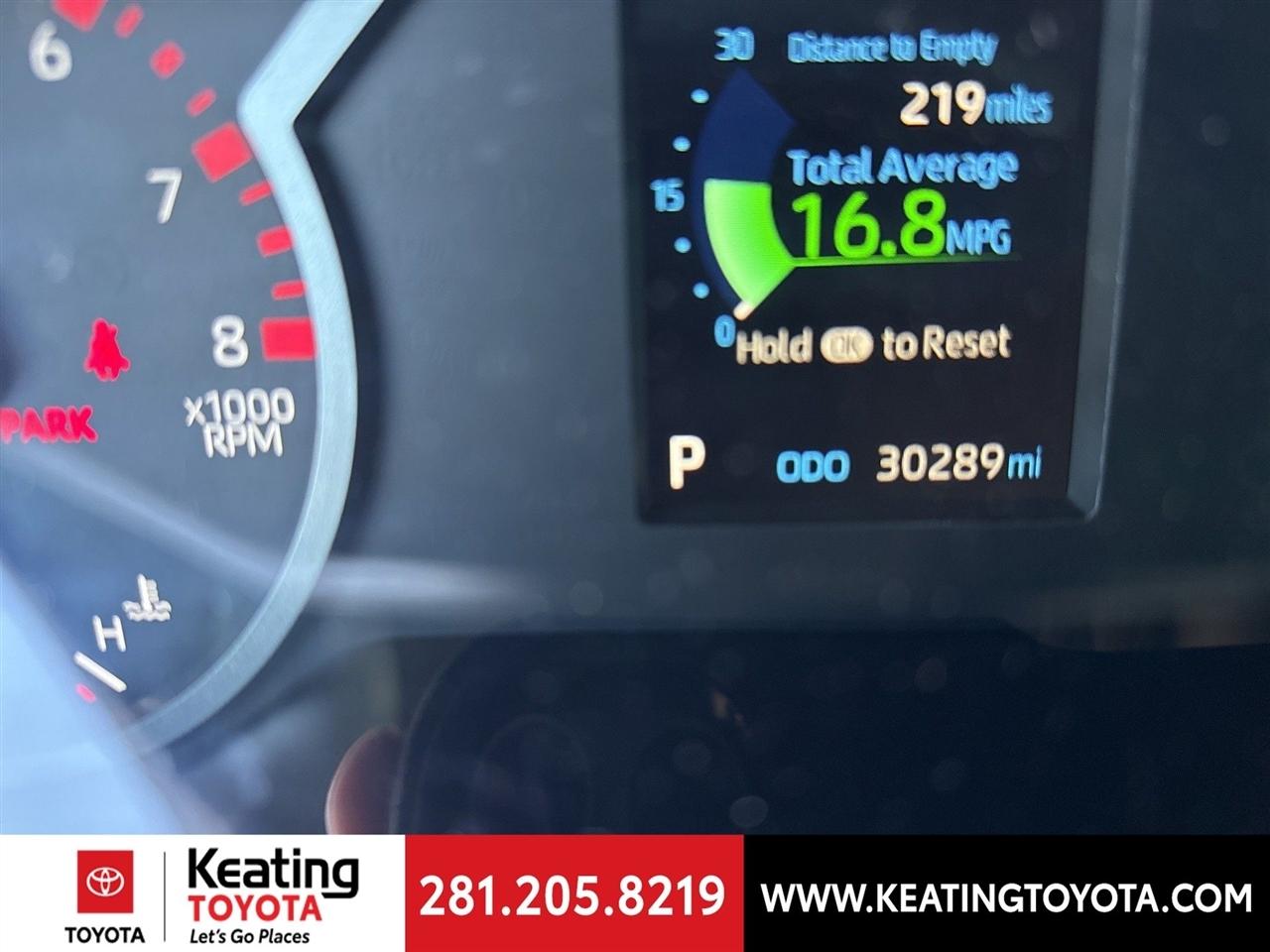 Toyota Tundra SR5 CrewMax 4WD 2025