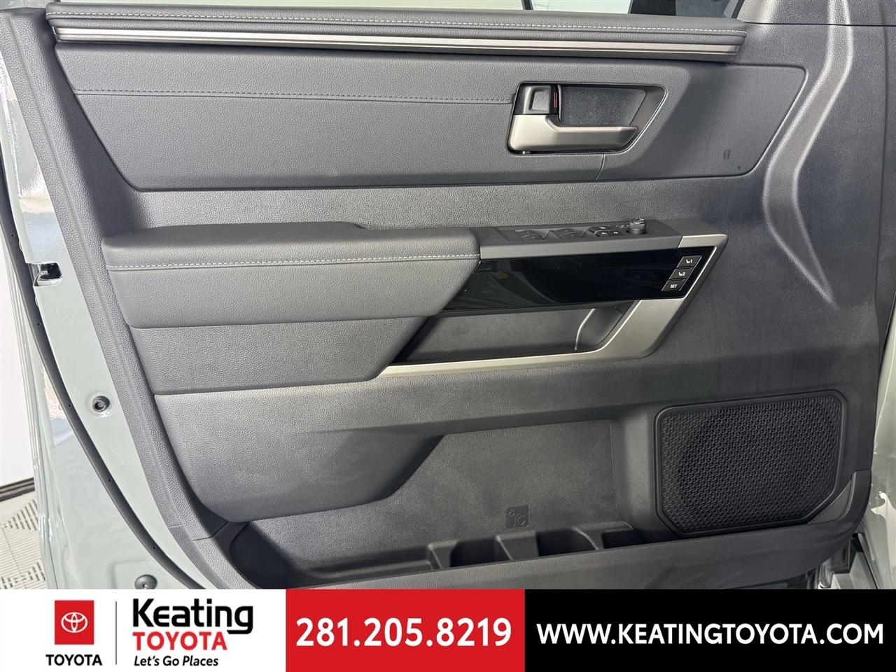 Toyota Tundra Limited CrewMax 2WD 2026