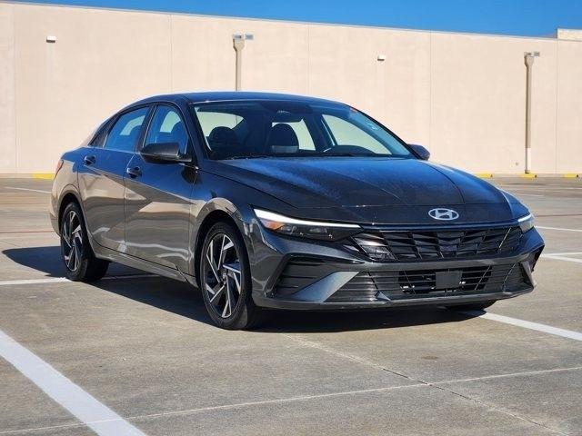 Hyundai Elantra Limited 2025