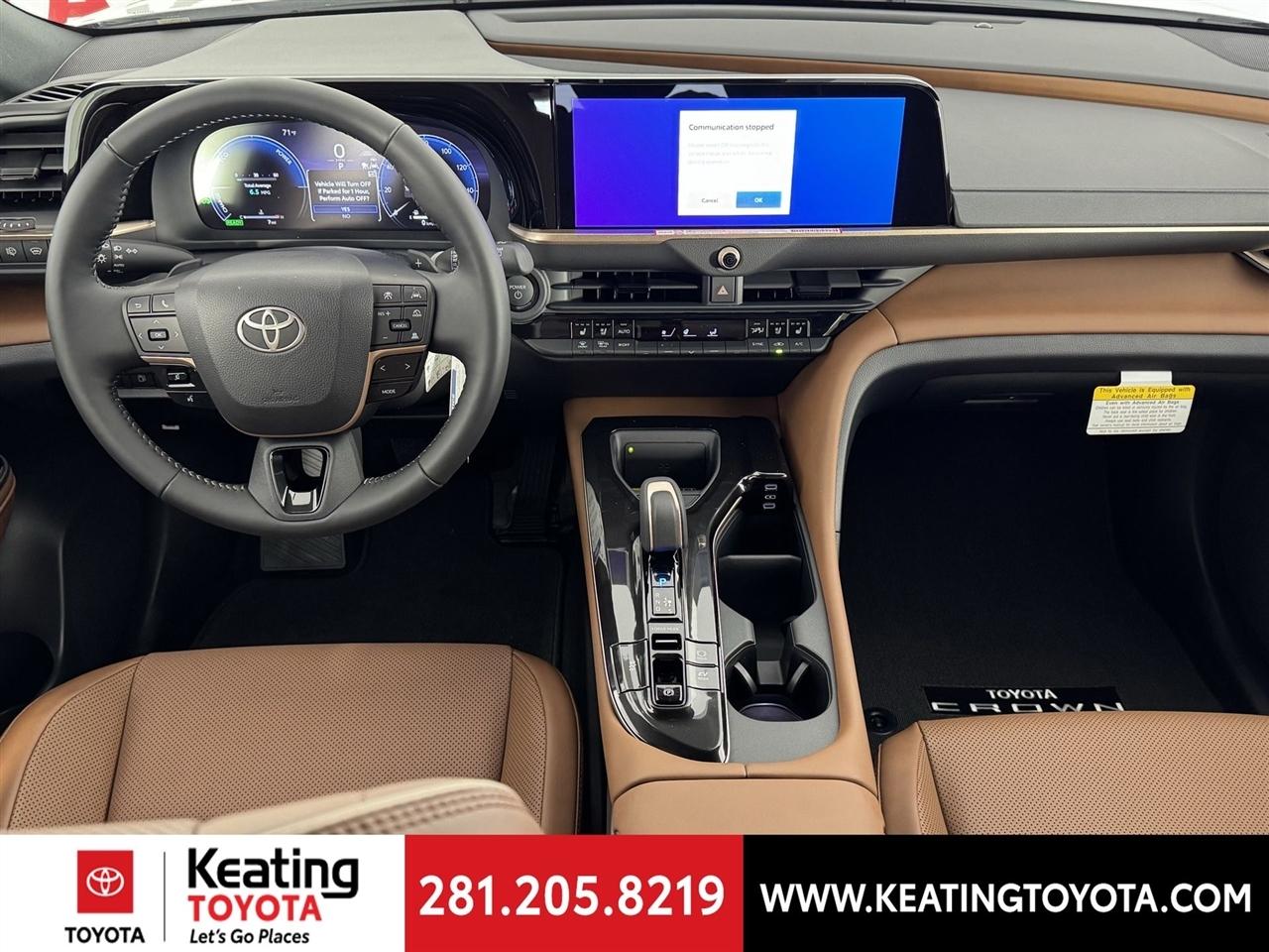 Toyota Crown Signia XLE 2026