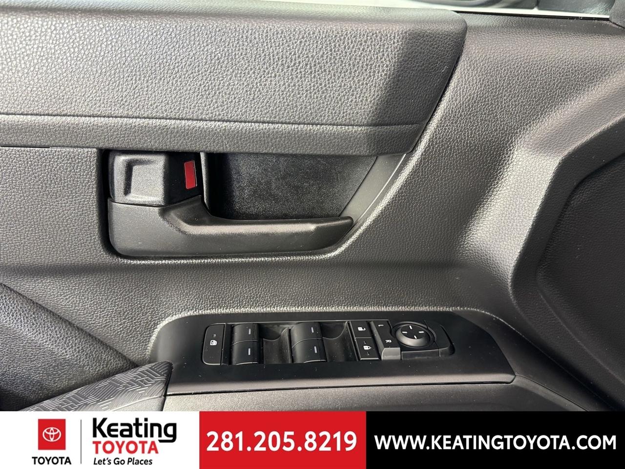 Toyota Tacoma SR Double Cab 4WD 2026