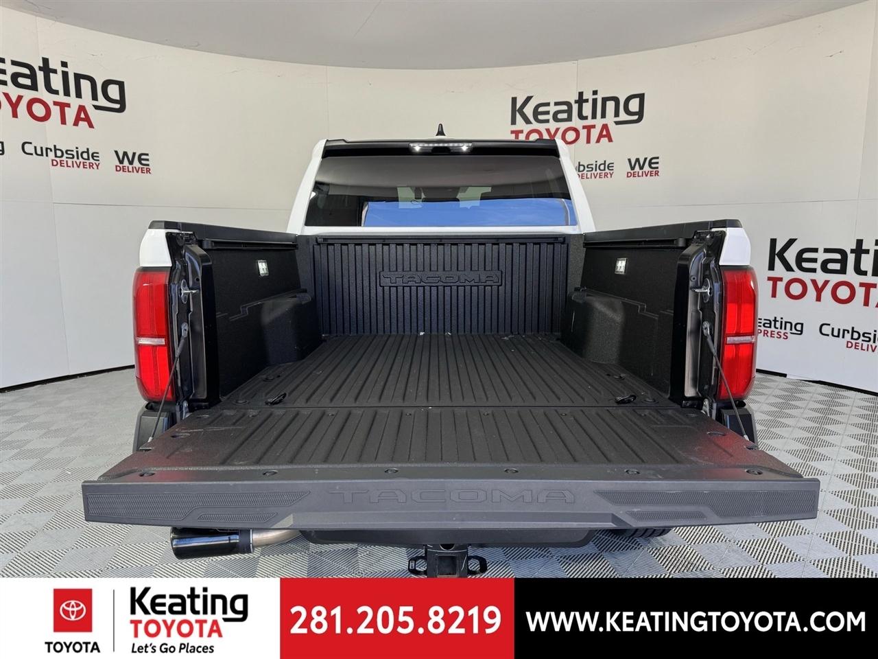 Toyota Tacoma SR Double Cab 4WD 2026