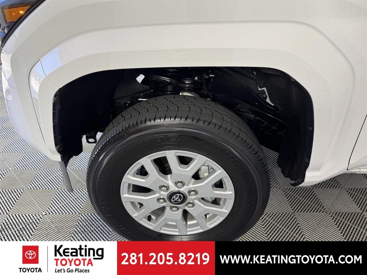 Toyota Tacoma SR Double Cab 4WD 2026