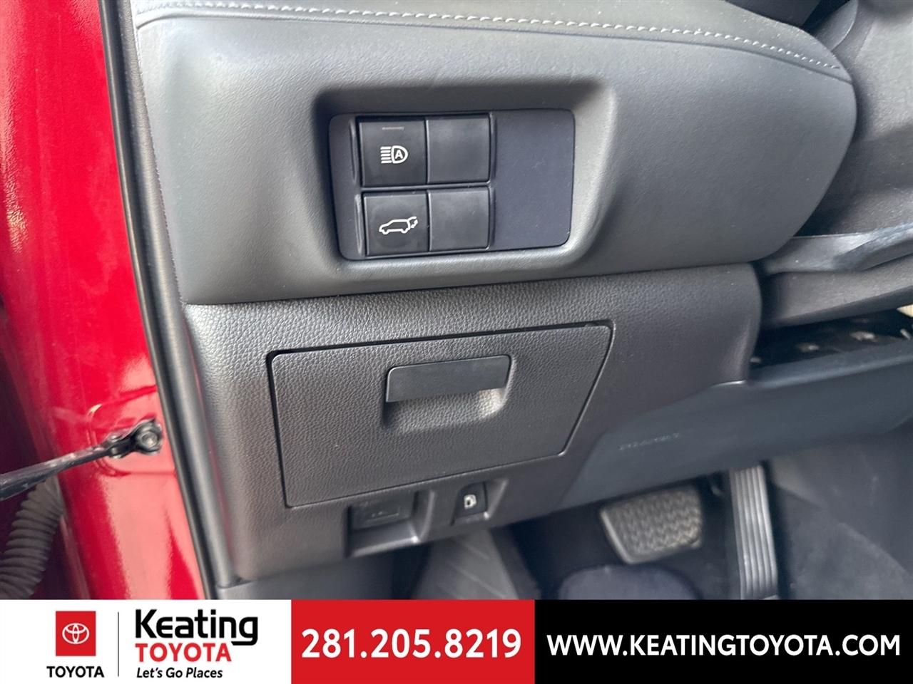 Toyota Highlander XSE FWD V6 2021