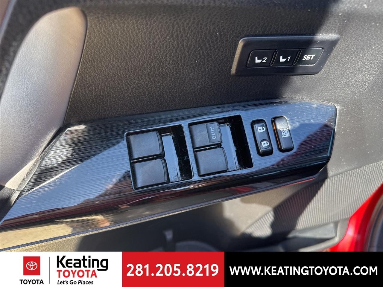 Toyota RAV4 Limited FWD 2016