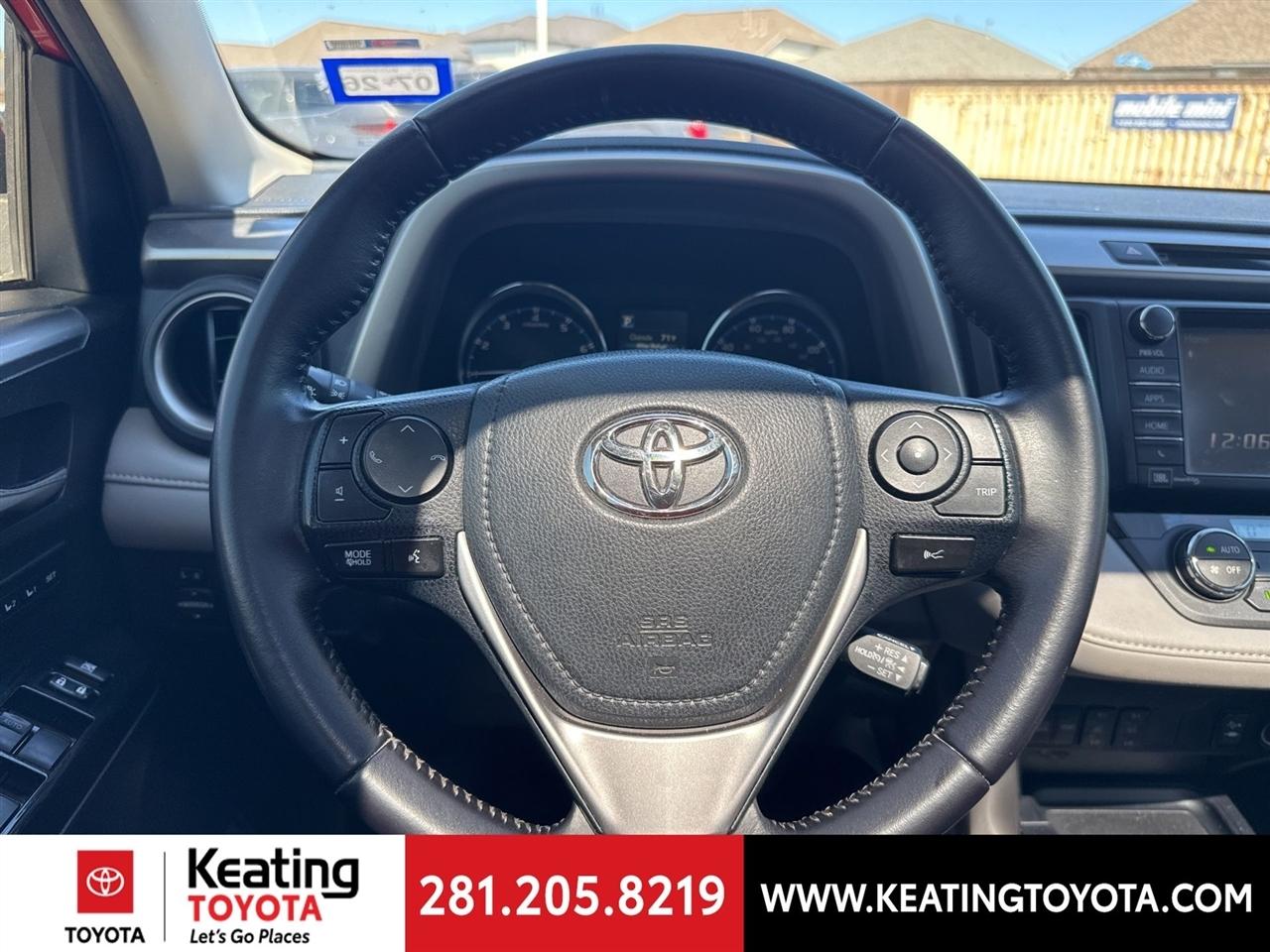 Toyota RAV4 Limited FWD 2016