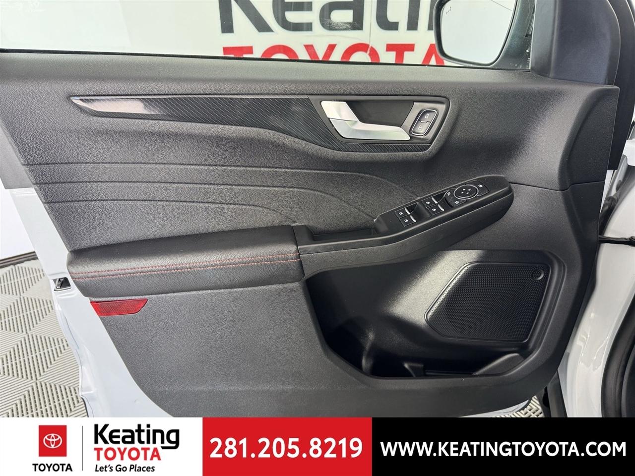 Ford Escape ST-Line 2025