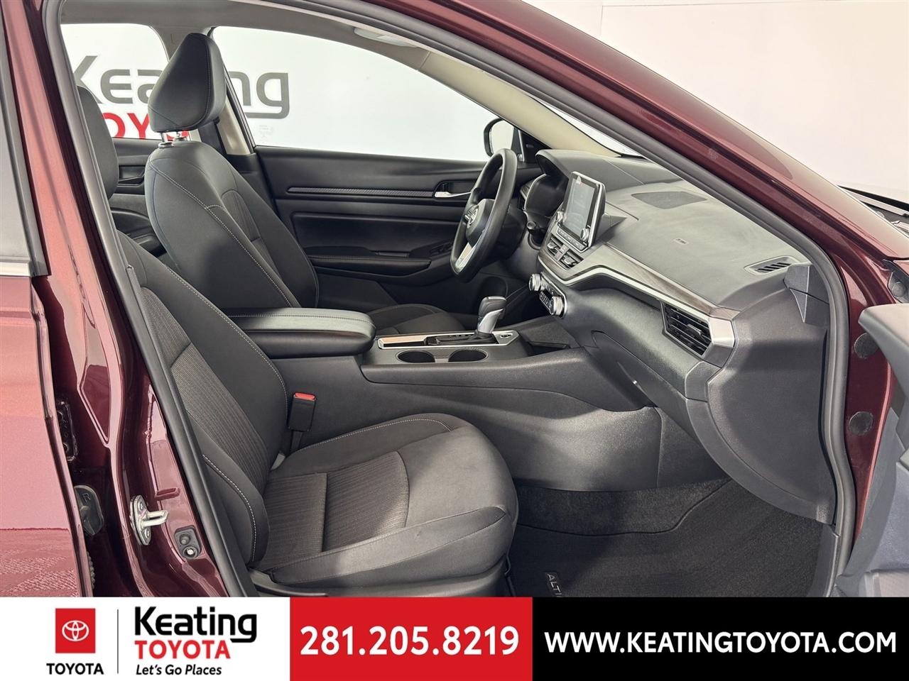 Nissan Altima 2.5 SV 2025