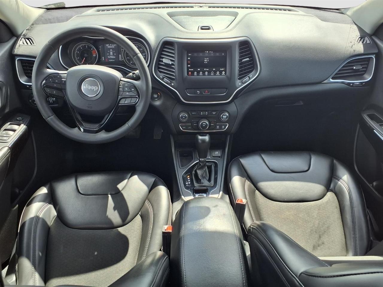 Jeep Cherokee Latitude Plus FWD 2020