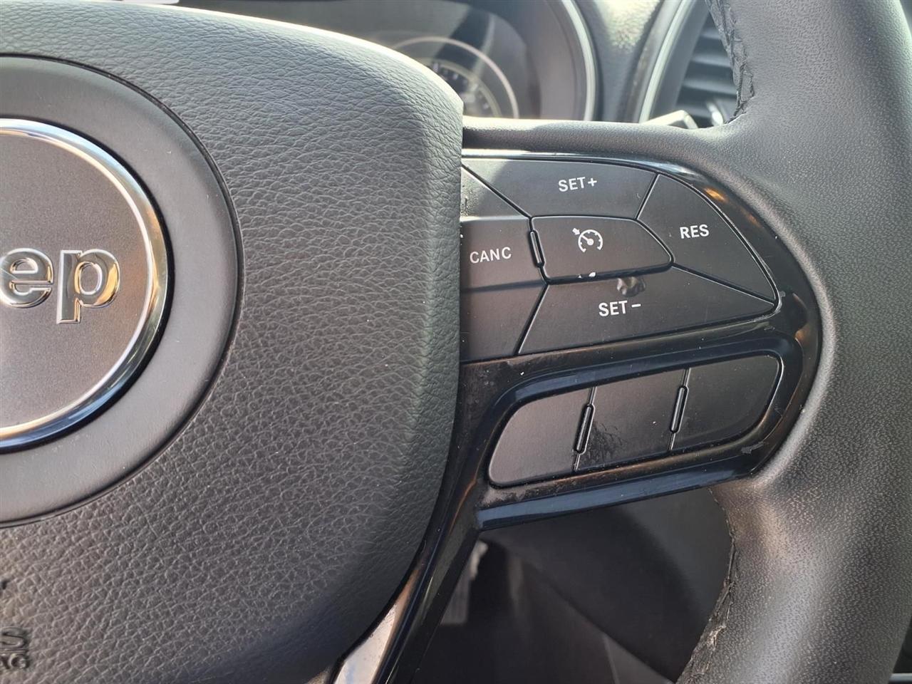 Jeep Cherokee Latitude Plus FWD 2020