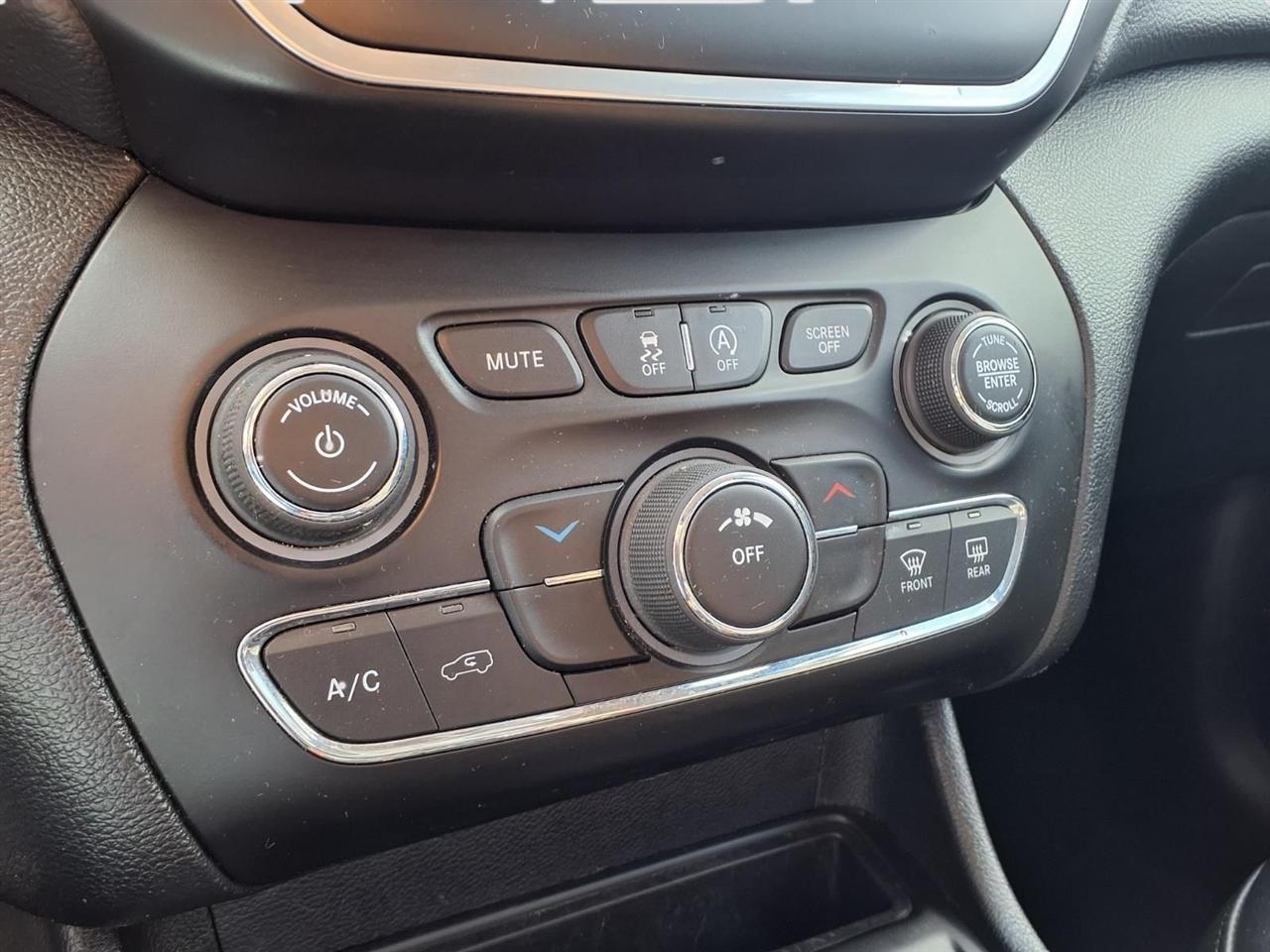 Jeep Cherokee Latitude Plus FWD 2020