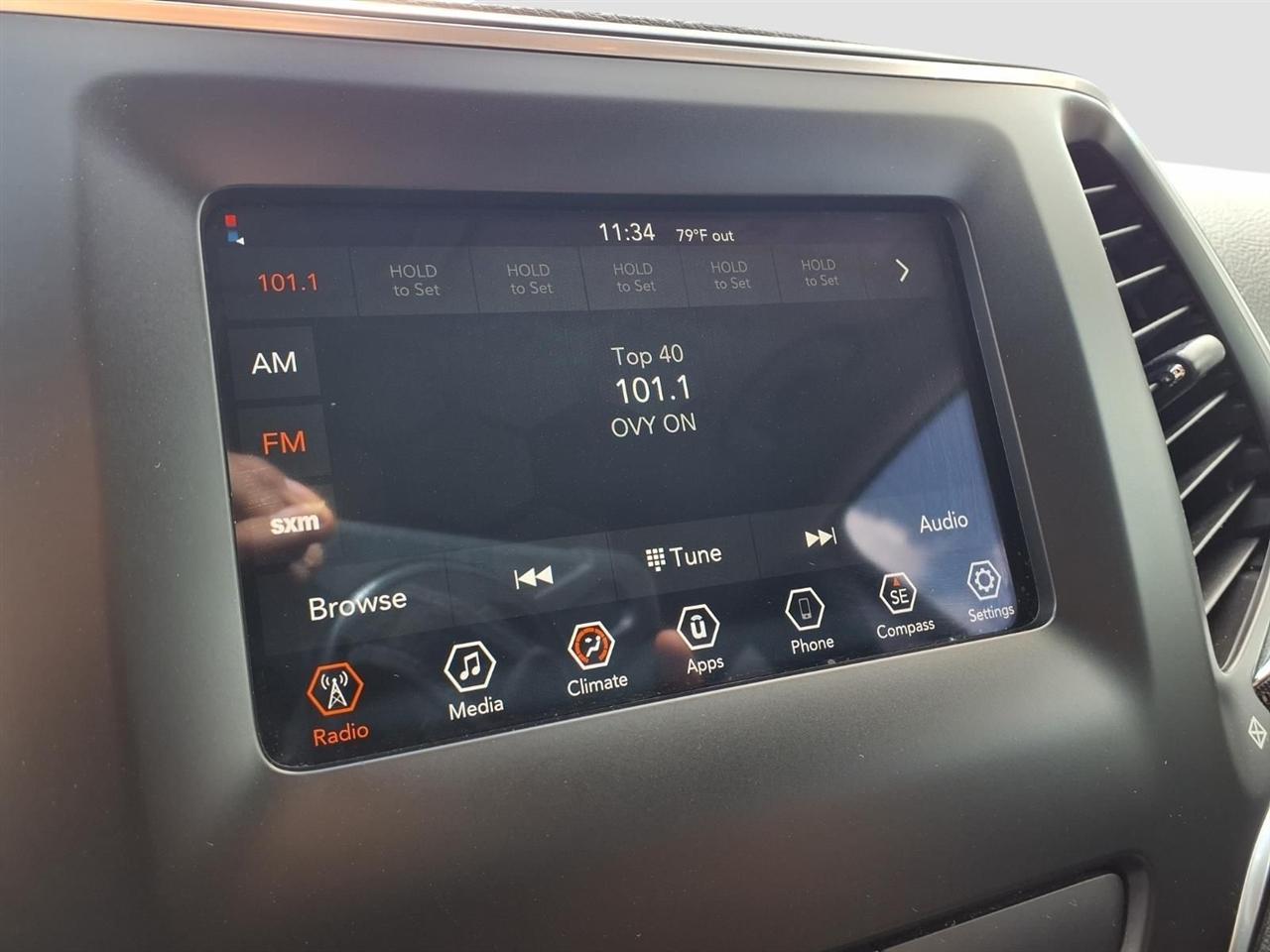 Jeep Cherokee Latitude Plus FWD 2020