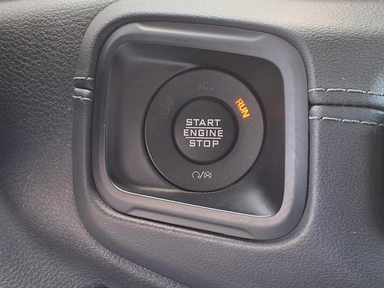 Jeep Wrangler Sport 2025