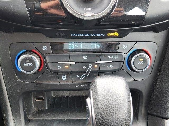 Ford Focus SEL Hatch 2018