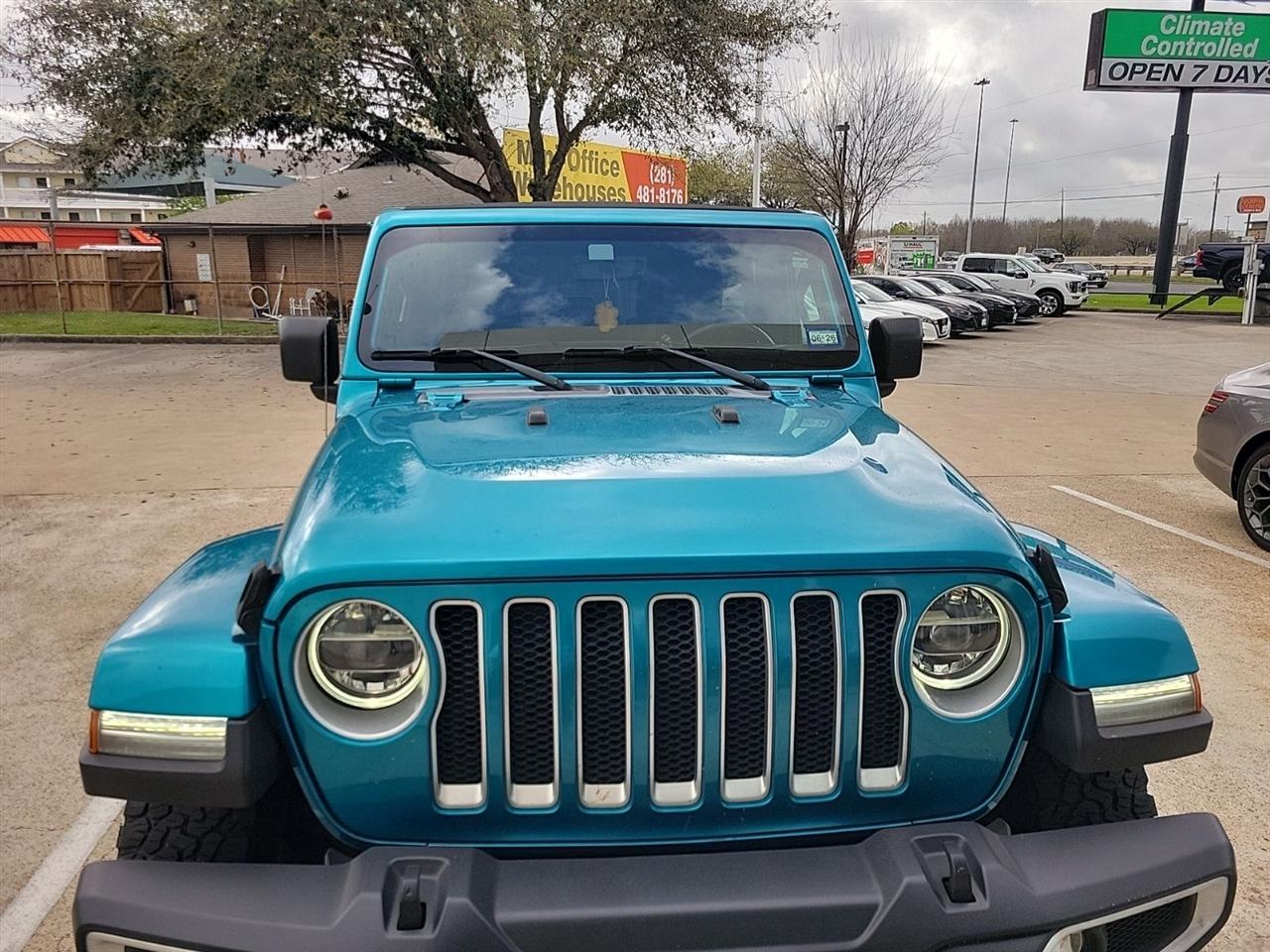 Jeep Wrangler Unlimited Sahara 2019