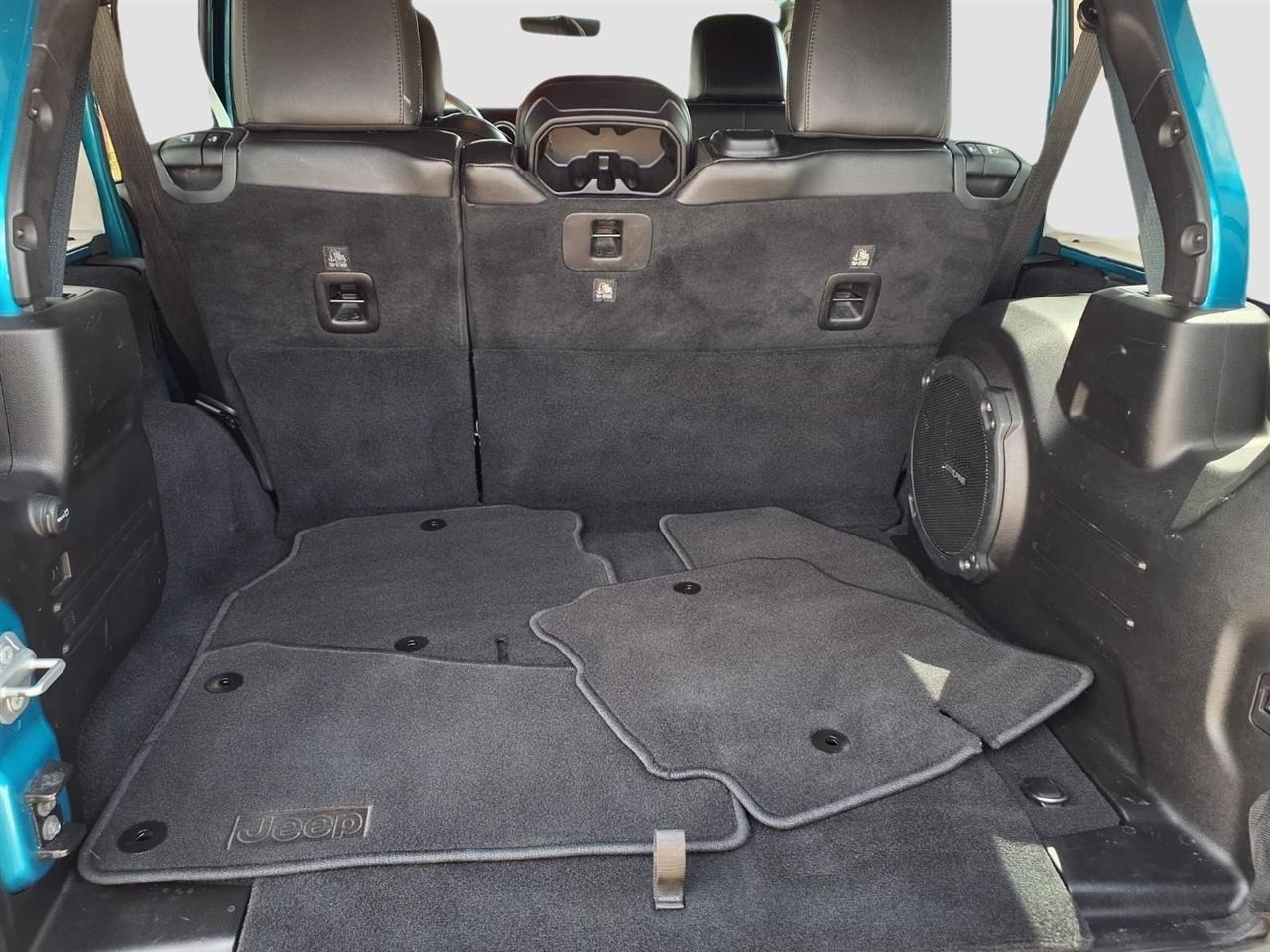 Jeep Wrangler Unlimited Sahara 2019