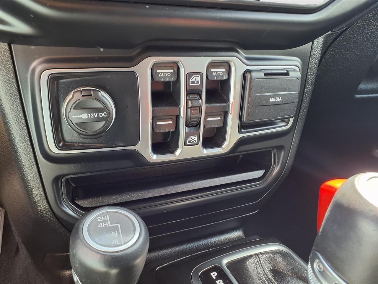 Jeep Wrangler Unlimited Sahara 2019