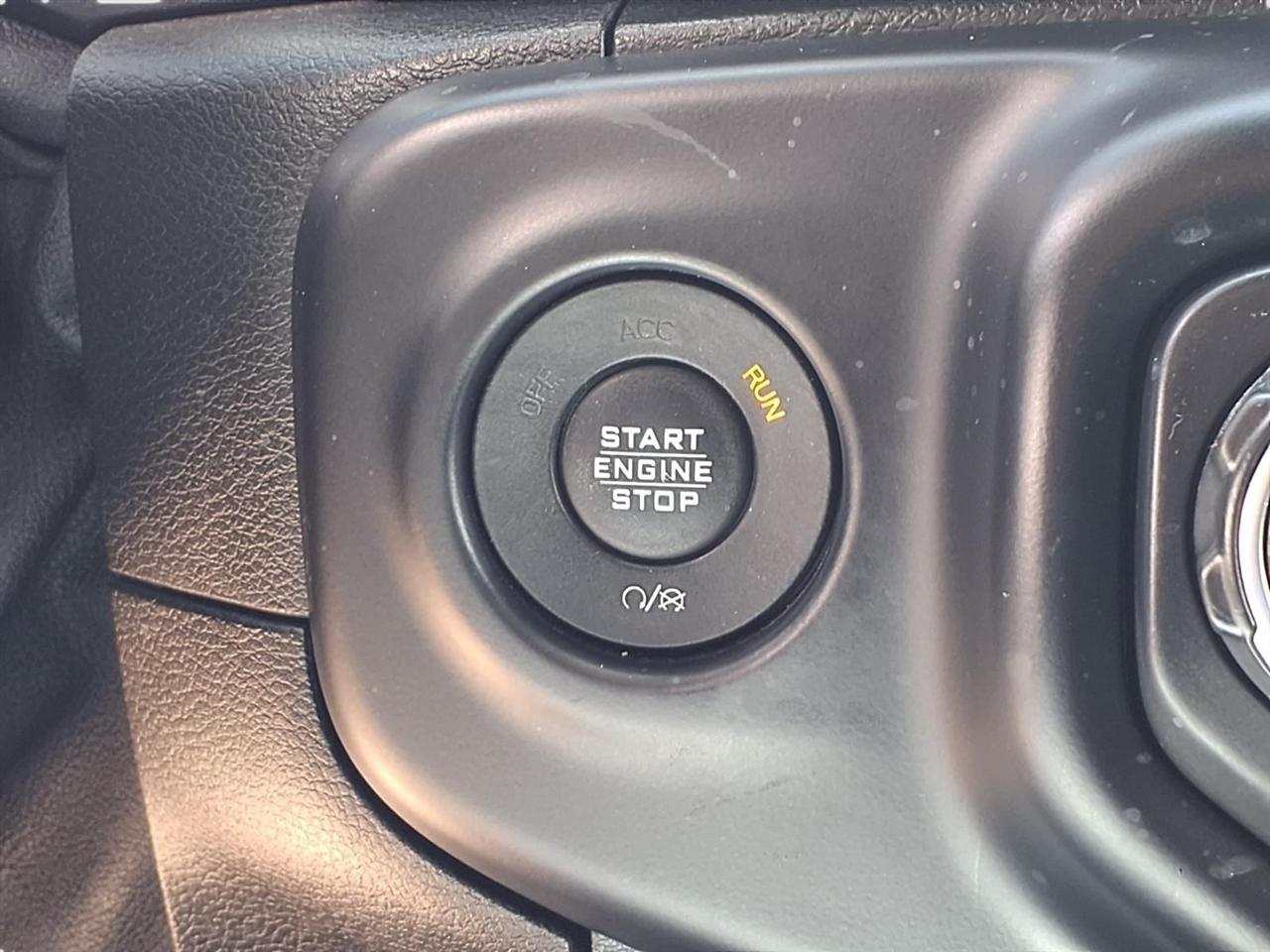 Jeep Wrangler Unlimited Sahara 2019