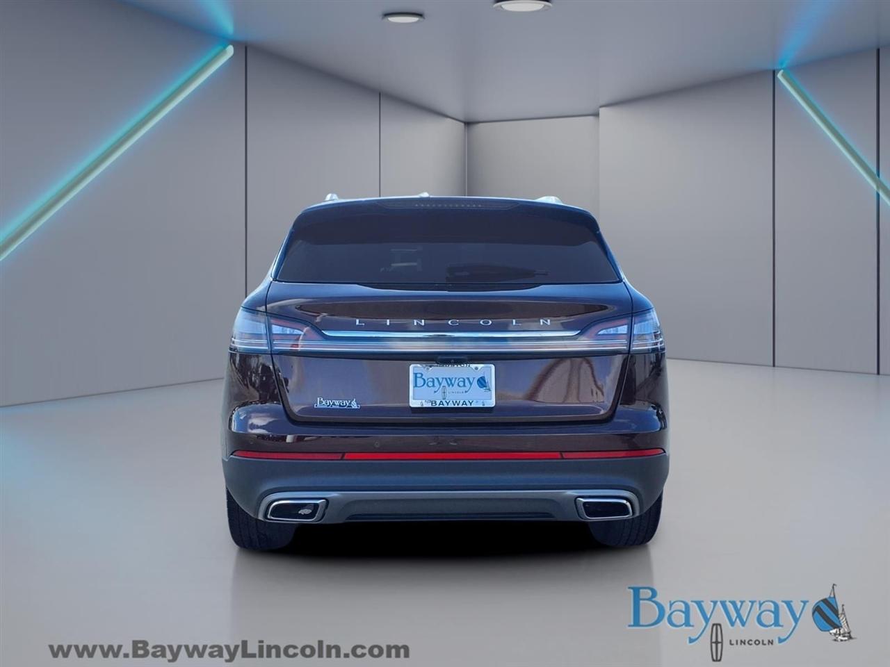 Lincoln Nautilus Base 2023