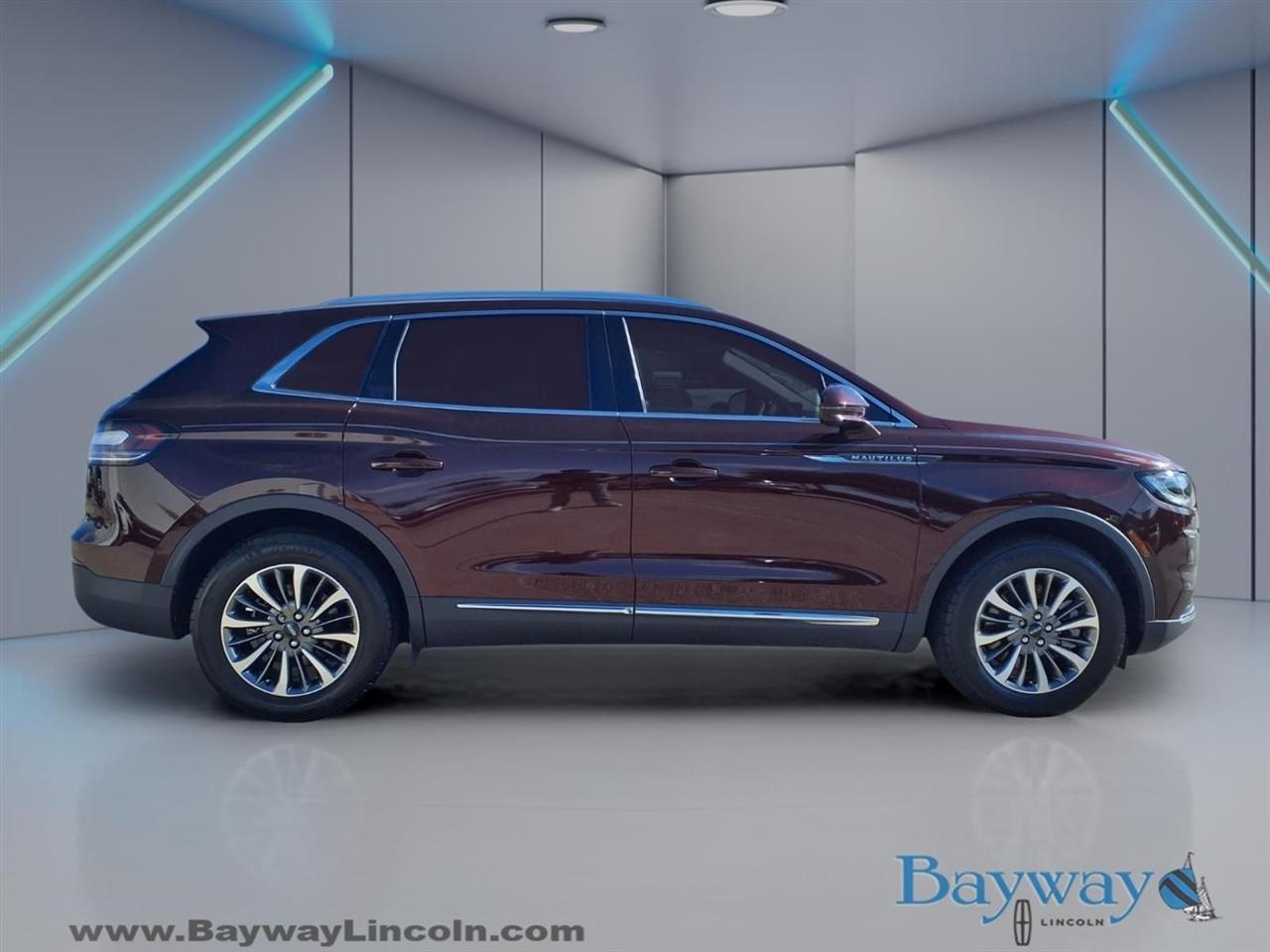 Lincoln Nautilus Base 2023