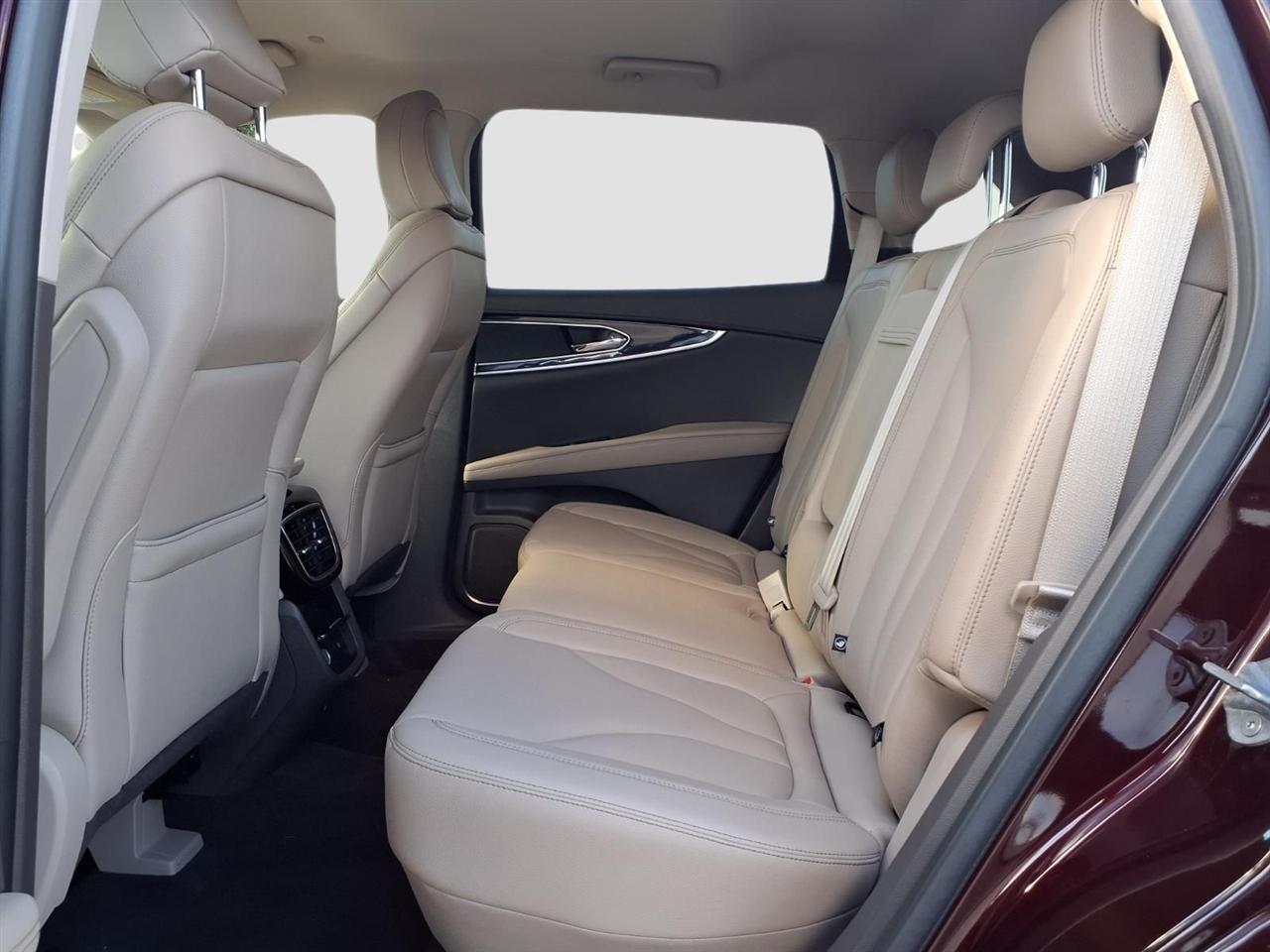 Lincoln Nautilus Base 2023