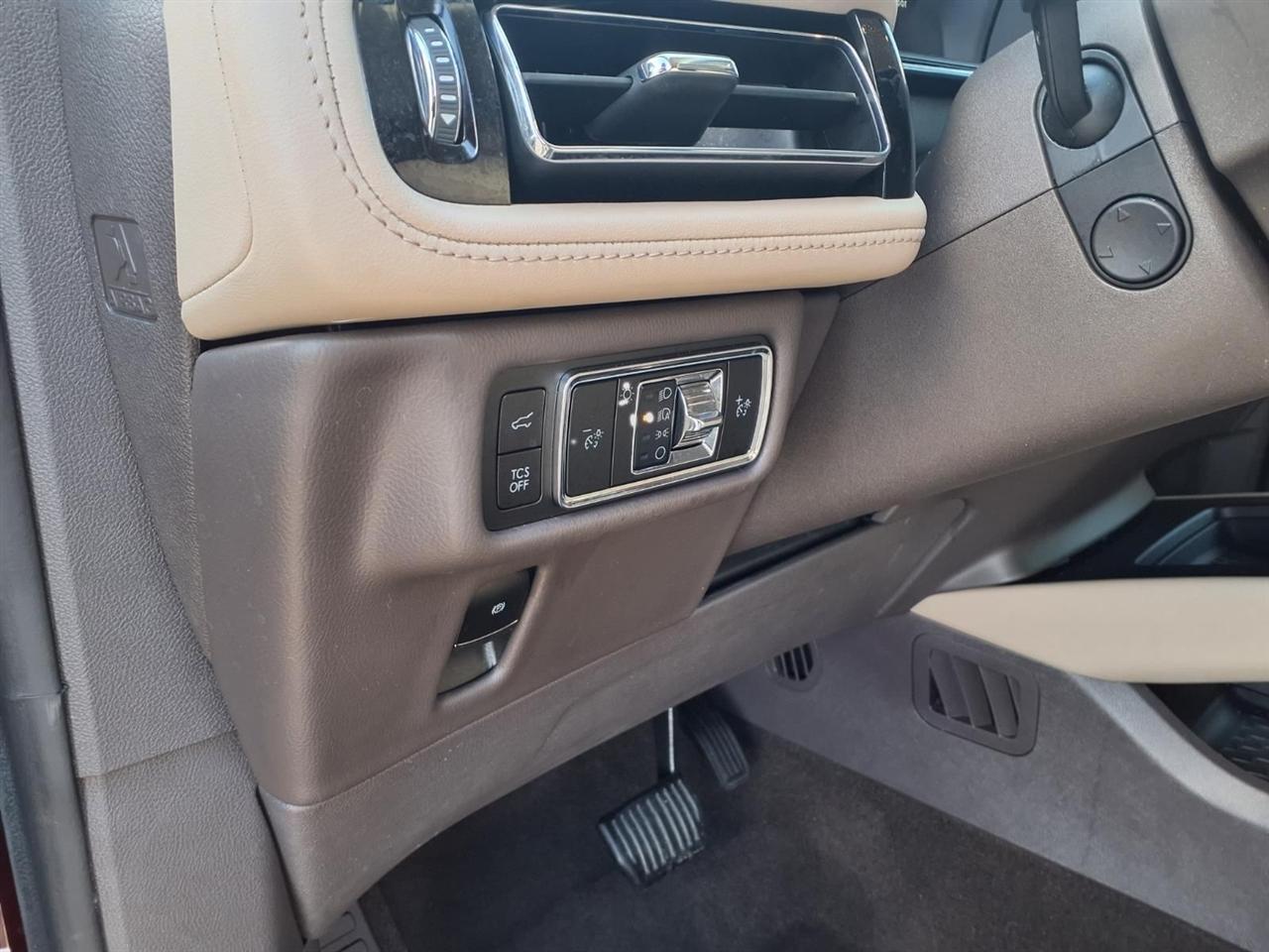 Lincoln Nautilus Base 2023