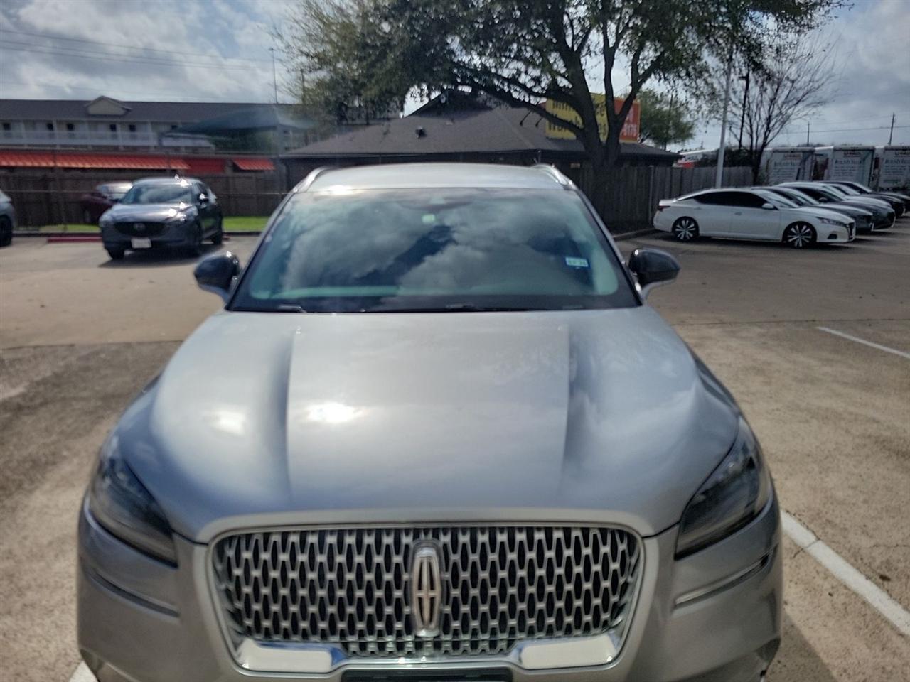 Lincoln Corsair Base 2022