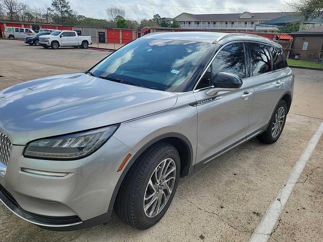 Lincoln Corsair Base 2022